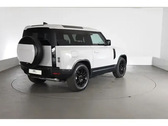 Neu Land Rover Defender S 200 PS (147 kW) 2026 Grau SUV