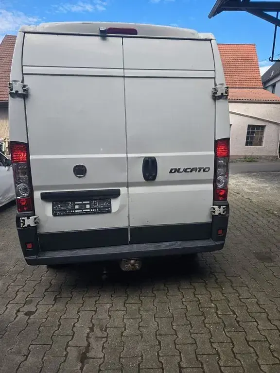 Gebraucht Fiat Ducato 131 PS (96 kW) 2012 Weiß Van