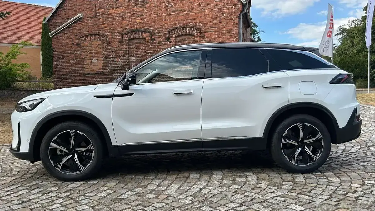 Neu Baic X75 177 PS (130 kW) 2025 Weiß SUV
