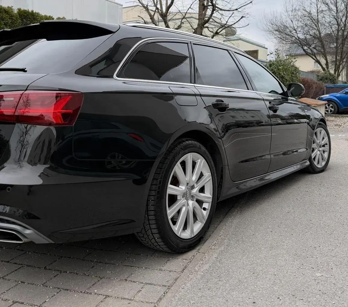 Gebraucht Audi A6 Design 218 PS (160 kW) 2015 Schwarz Van