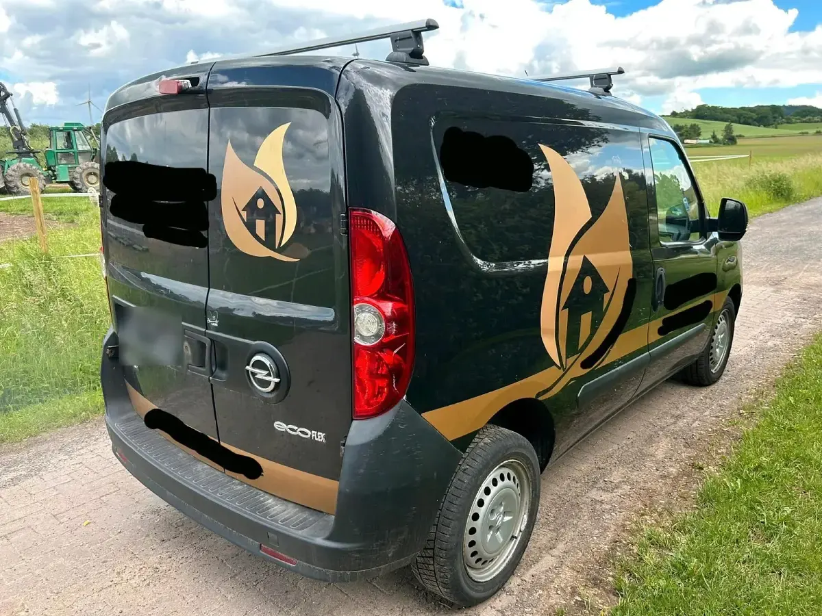 Gebraucht Opel Combo 120 PS (88 kW) 2013 Schwarz Van / Kleinbus