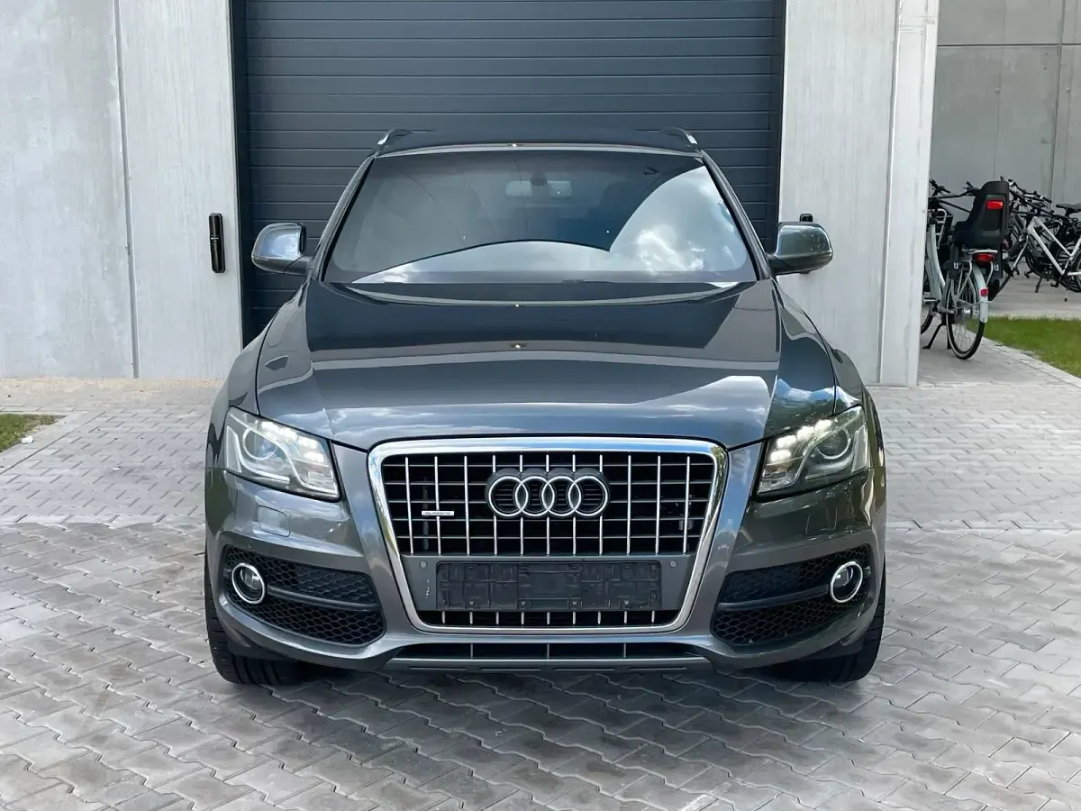Gebraucht Audi Q5 S-Line 211 PS (155 kW) 2010 Grau SUV