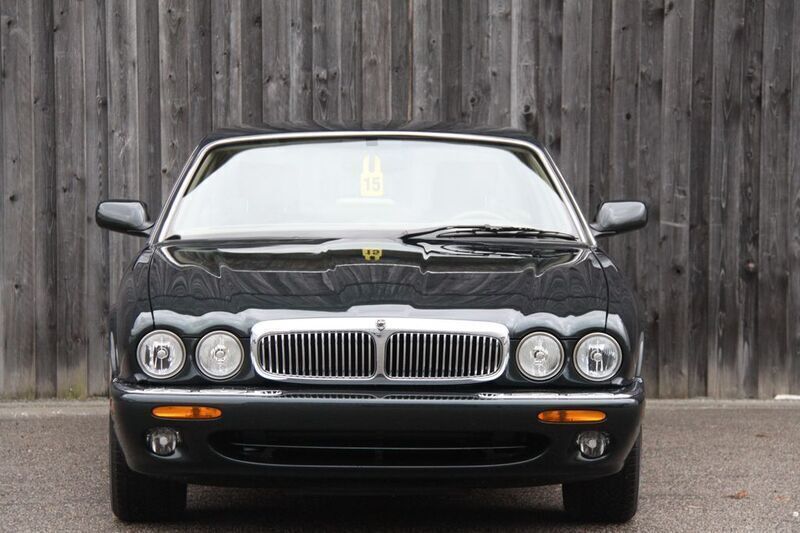 Gebraucht Jaguar XJ Sovereign 284 PS (208 kW) 1997 Rot Limousine