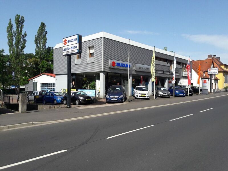 Rot Neu 2024 Suzuki SX4 S-Cross Comfort+ SUV | 33.890 € - Bild 1/1