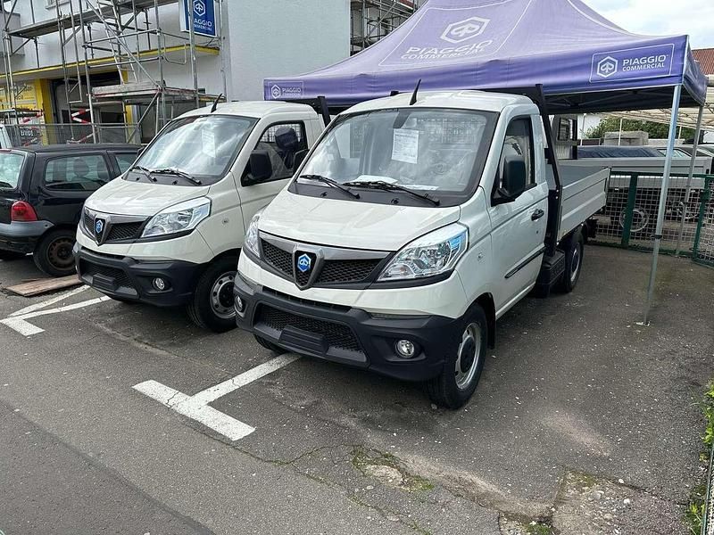 Nouvelle Piaggio Porter 106 ch (77 kW) 2025 Blanc Monospace