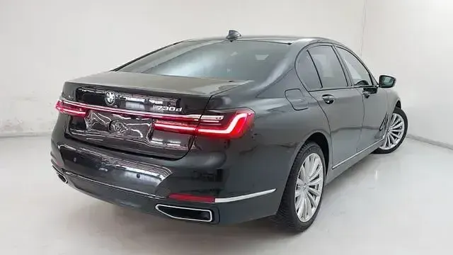 Gebraucht BMW 730 Shadowline 286 PS (210 kW) 2022 Schwarz Limousine