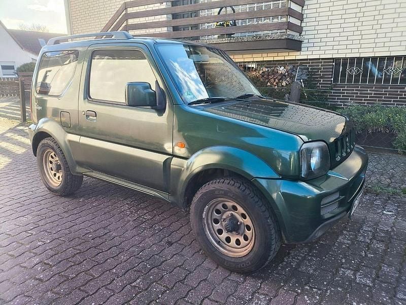 Gebraucht Suzuki Jimny 86 PS (63 kW) 2011 Grün SUV