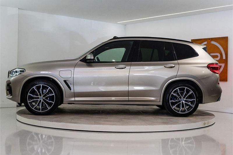 Używany BMW X3 Executive 2021 Złoty SUV