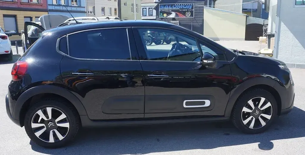 Gebraucht Citroën C3 110 PS (80 kW) 2024 Schwarz Limousine