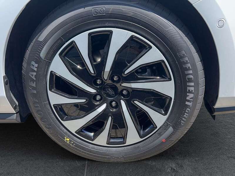 Gebraucht Ford Focus Titanium 116 PS (85 kW) 2024 Frozen white Limousine