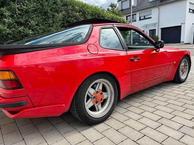 Gebraucht Porsche 944 163 PS (119 kW) 1985 Rot Coupé