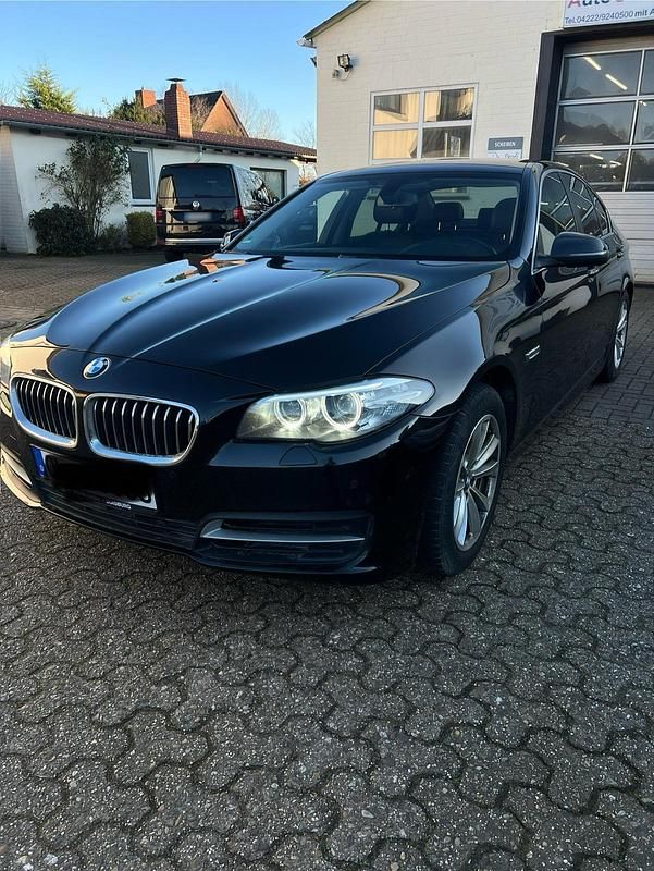 Gebraucht BMW 520 190 PS (139 kW) 2016 Schwarz Limousine