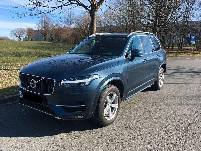 Blau Gebraucht 2017 Volvo XC90 SUV | 28.950 € (Guter Preis) - Bild 1/4