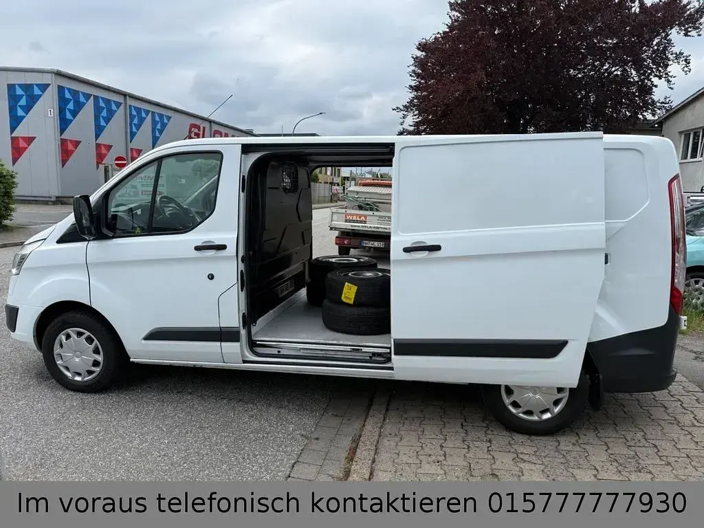 Gebraucht Ford Transit Custom 131 PS (96 kW) 2017 Weiß Van