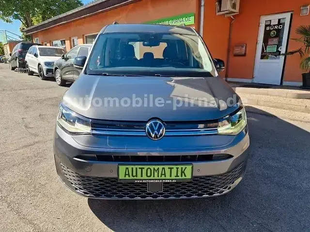 Gebraucht VW Caddy Maxi Life 122 PS (89 kW) 2022 Grau Van / Kleinbus