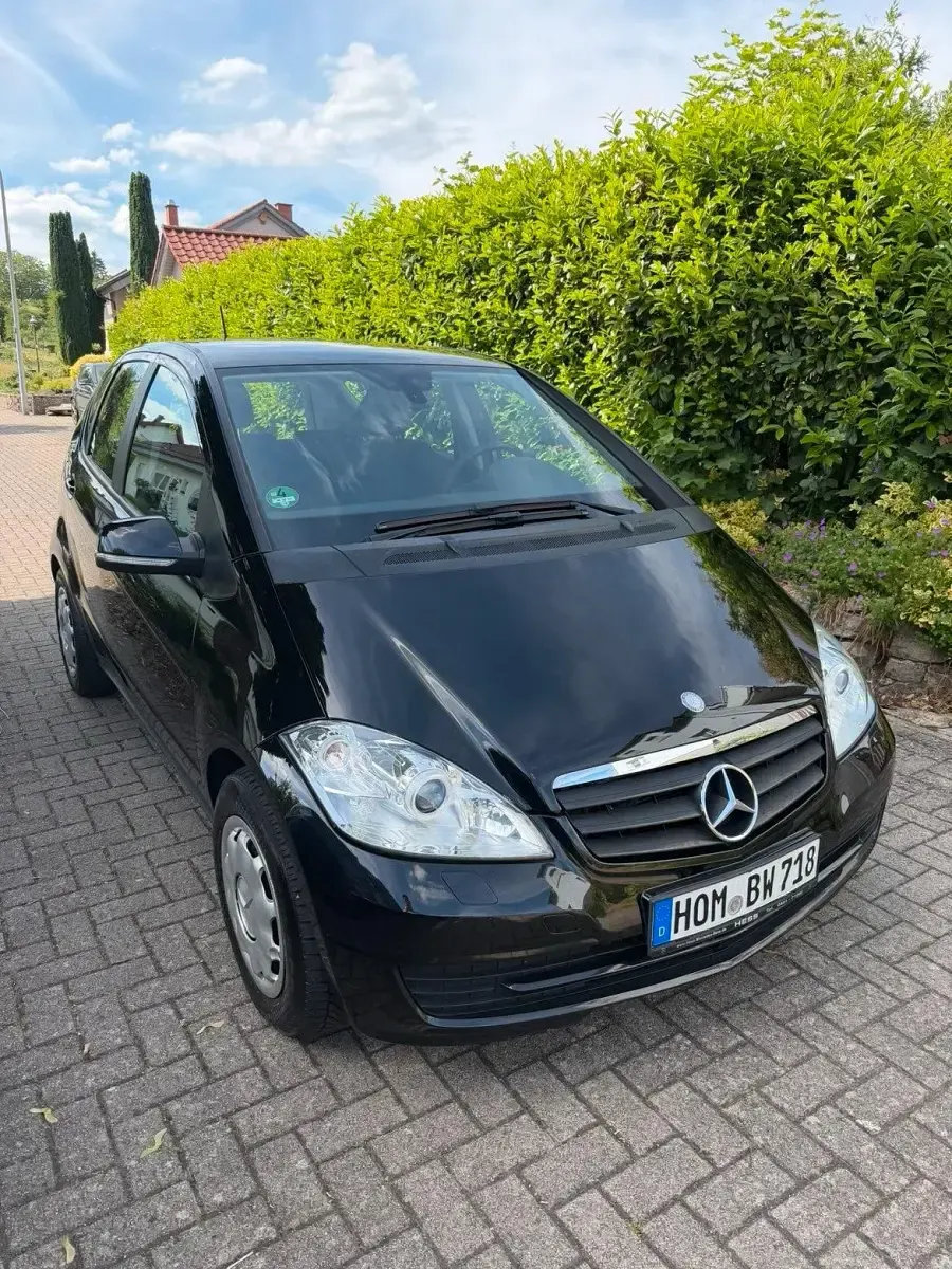 Gebraucht Mercedes A160 82 PS (60 kW) 2010 Schwarz Kleinwagen