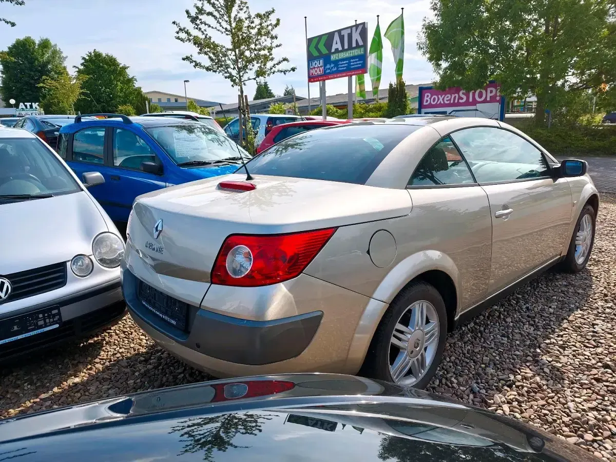 Gebraucht Renault Mégane Cabriolet 110 PS (80 kW) 2004 Gold Cabrio
