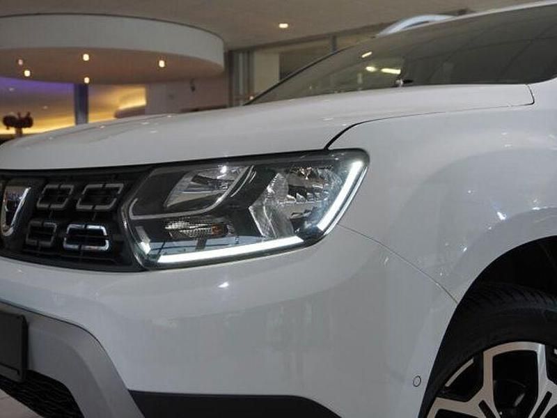 Gebraucht Dacia Duster Prestige 150 PS (110 kW) 2021 Gletscherweiss Limousine