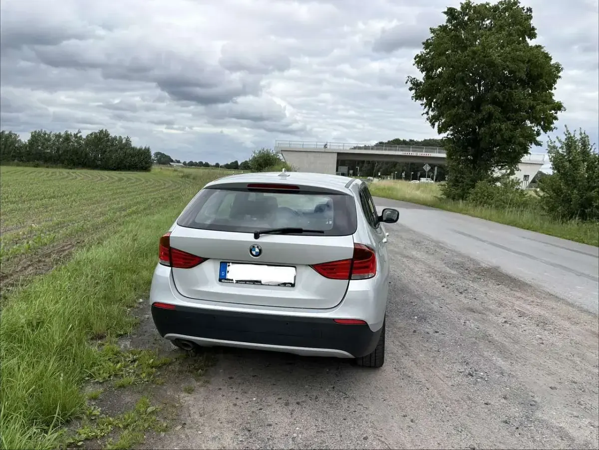 Gebraucht BMW X1 143 PS (105 kW) 2010 Silber SUV