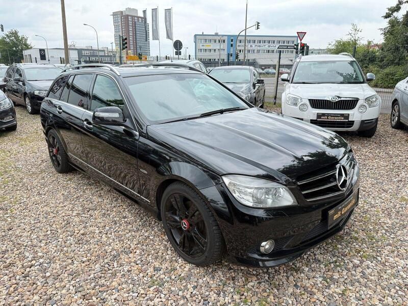Schwarz Gebraucht 2008 Mercedes C220 Avantgarde Kombi | 7.000 € (Teuer) - Bild 1/4