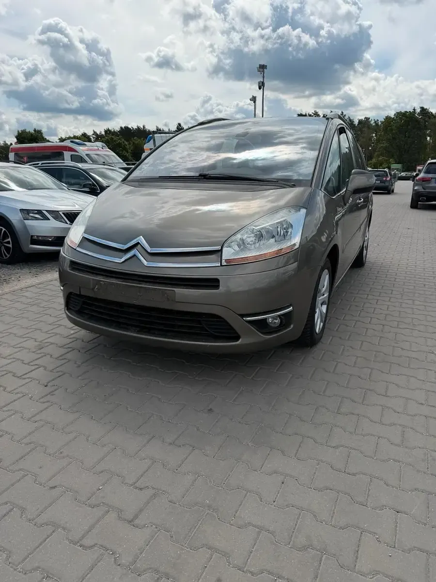 Gebraucht Citroën C4 120 PS (88 kW) 2010 Braun Van / Kleinbus