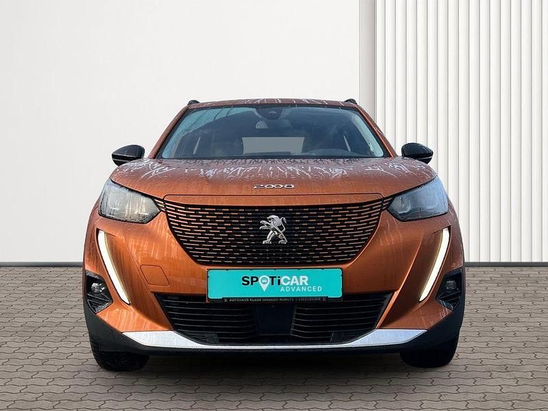 Gebraucht Peugeot e-2008 Allure 100 kW (136 PS) 2022 Orange fusion metallic SUV