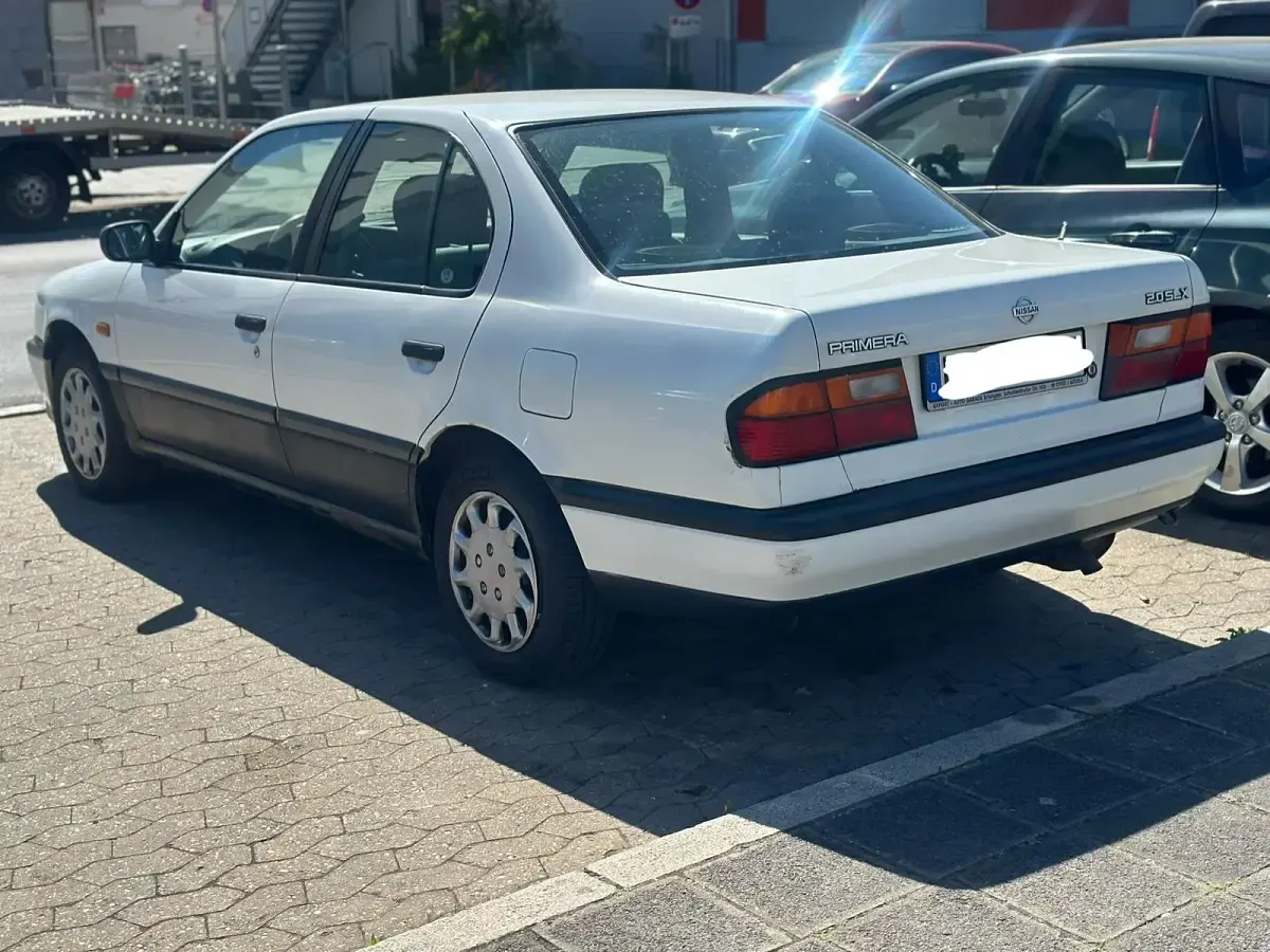 Gebraucht Nissan Primera 116 PS (85 kW) 1992 Weiß Kombi