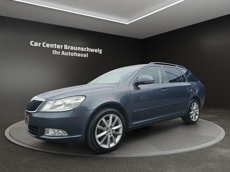 Other Gebraucht 2012 Skoda Octavia Ambition Limousine | 6.999 € (Etwas zu teuer) - Bild 1/4