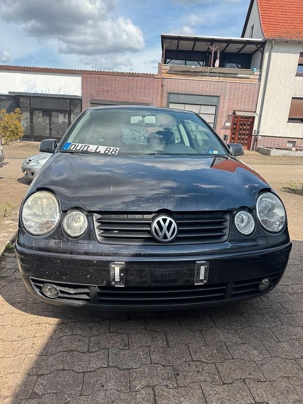 Schwarz Gebraucht 2003 VW Polo Kleinwagen | 500 € (Superpreis) - Bild 1/4