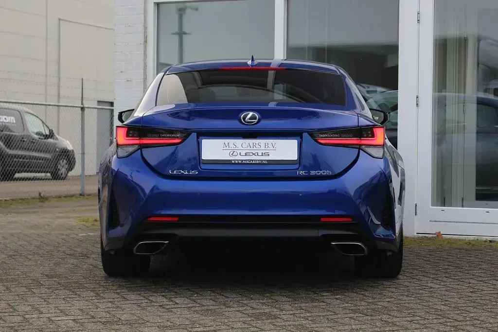 Gebraucht Lexus RC300 Sport Line 2019 Blau Coupé