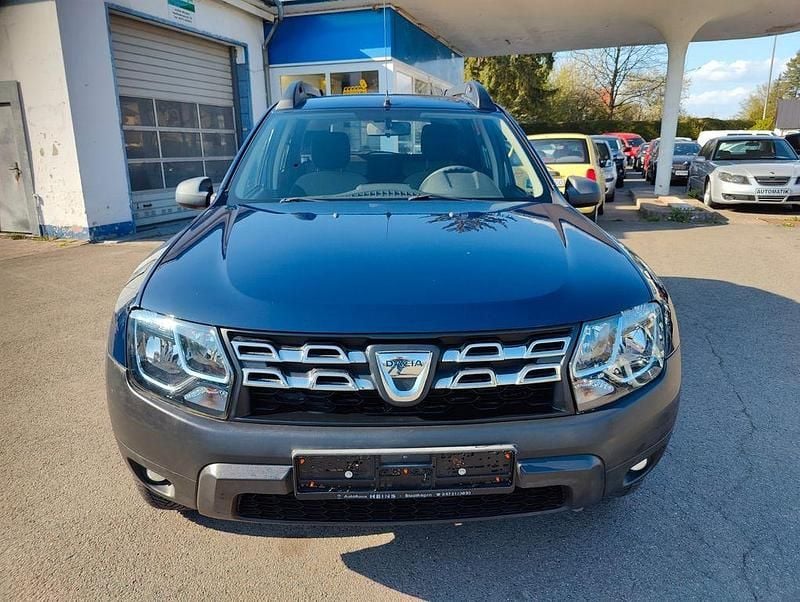 Second-hand Dacia Duster Ice 105 CP (77 kW) 2014 Albastru SUV