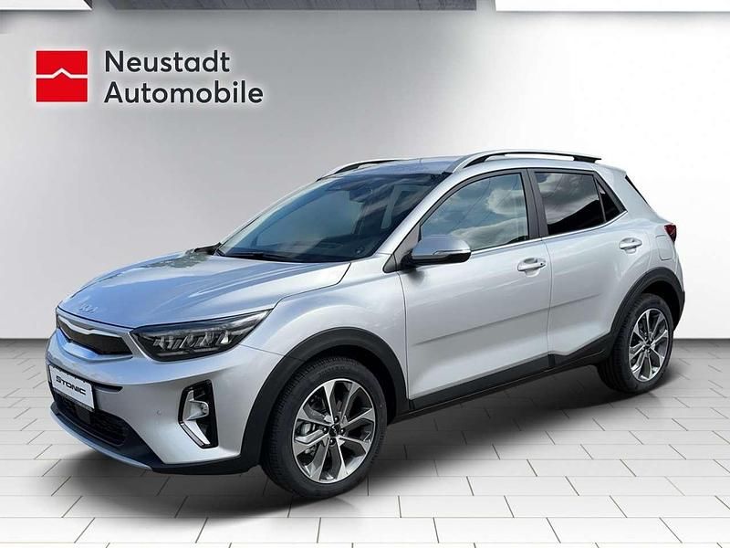 Sparklingsilber metallic Gebraucht 2023 Kia Stonic Spirit SUV | 24.980 € (Teuer) - Bild 1/4