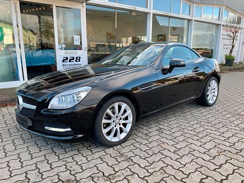 Gebraucht Mercedes SLK200 184 PS (135 kW) 2013 Schwarz Cabrio