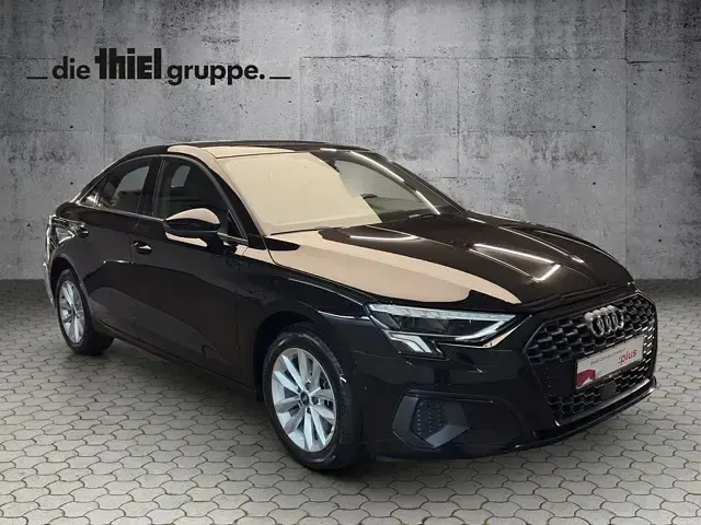 Gebraucht Audi A3 Basis 150 PS (110 kW) 2020 Schwarz Limousine