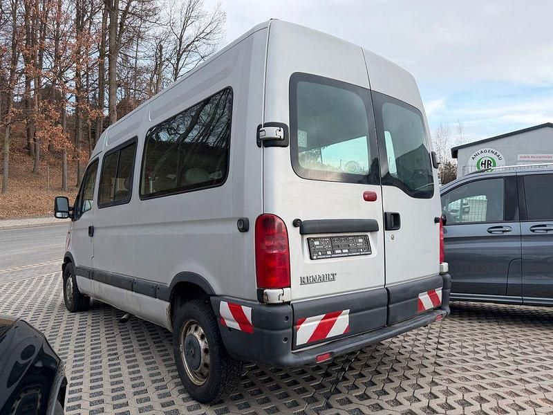 Gebraucht Renault Master 114 PS (83 kW) 2003 Silber Van / Kleinbus