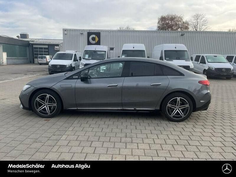 Gebraucht Mercedes 300 244 kW (333 PS) 2024 Grau Limousine