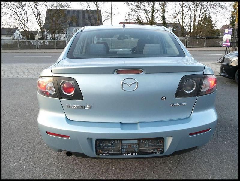 Gebraucht Mazda 3 Inclusive 105 PS (77 kW) 2009 Schwarz Limousine