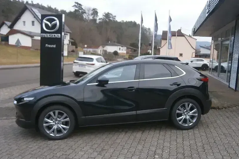 Gebraucht Mazda CX-30 Center-Line 140 PS (102 kW) 2024 Rot SUV