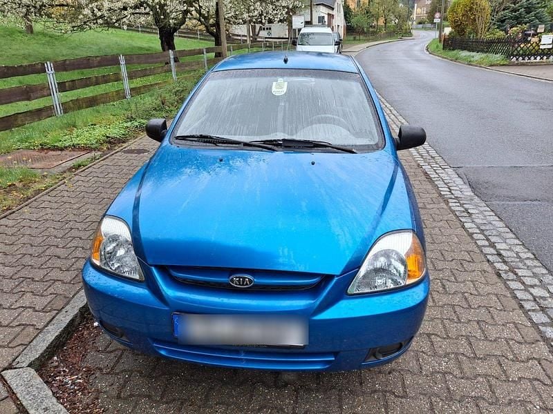 Blau Gebraucht 2003 Kia Rio 2 Kombi | 1.800 € - Bild 1/4