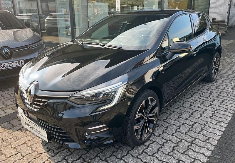 Gebraucht Renault Clio V 140 PS (102 kW) 2022 Schwarz Kleinwagen