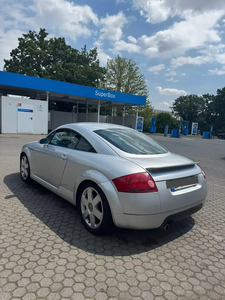 Gebraucht Audi TT 180 PS (132 kW) 1999 Silber Coupé