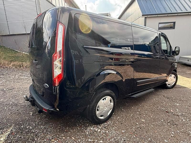Gebraucht Ford Transit Custom Trend 130 PS (95 kW) 2019 Schwarz Van / Kleinbus