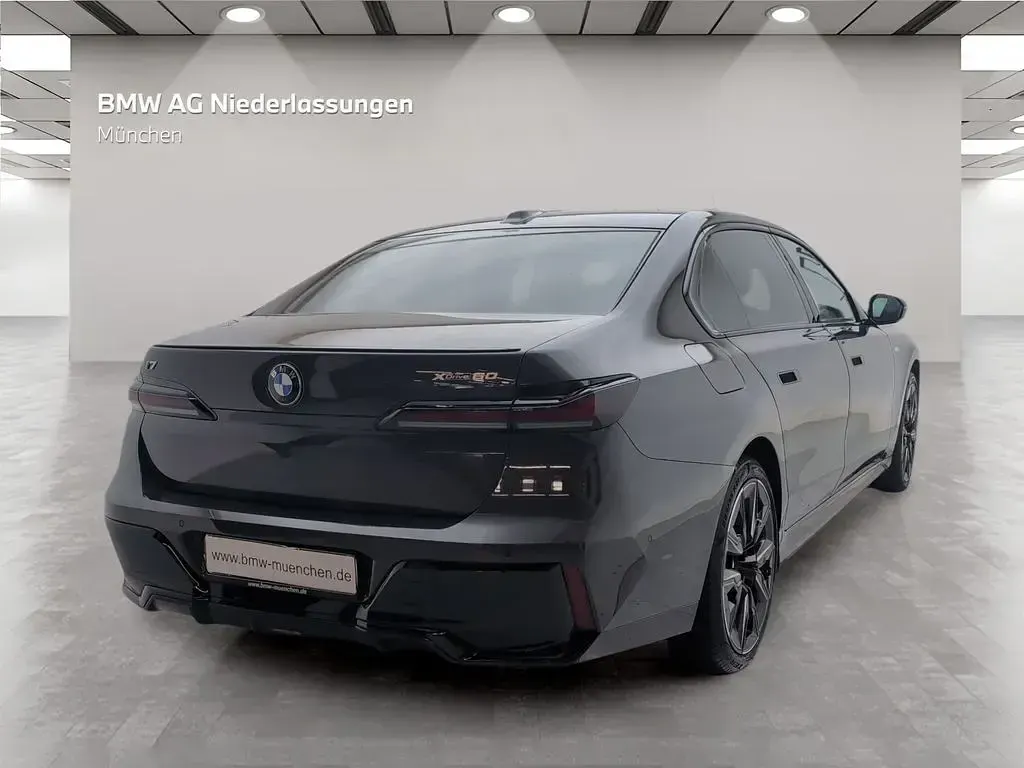 Gebraucht BMW i7 Sport Line 400 kW (544 PS) 2023 Grau Limousine