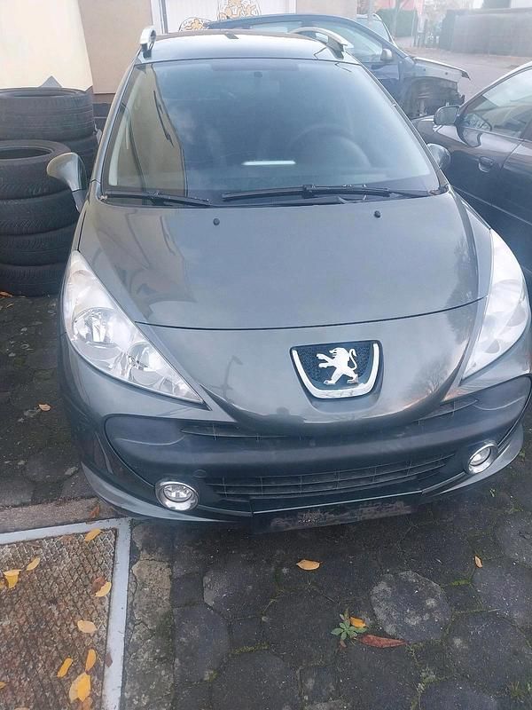 Grau Gebraucht 2008 Peugeot 207 Kombi | 1.100 € (Guter Preis) - Bild 1/4
