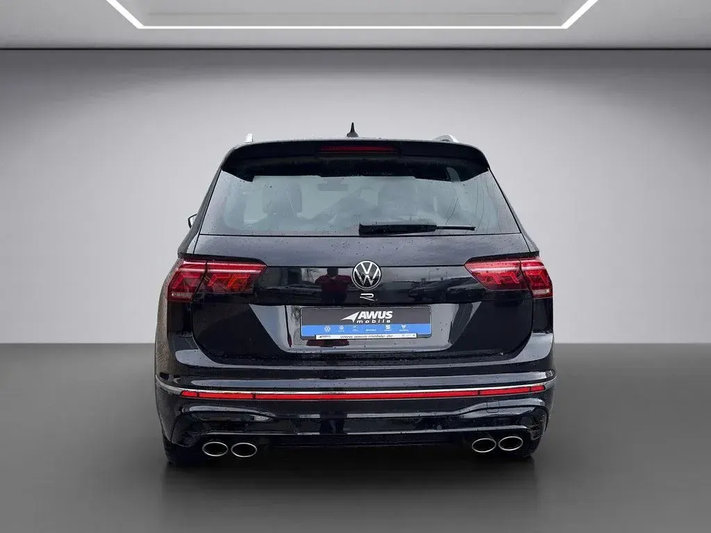 Gebraucht VW Tiguan R 320 PS (235 kW) 2023 Deep black SUV