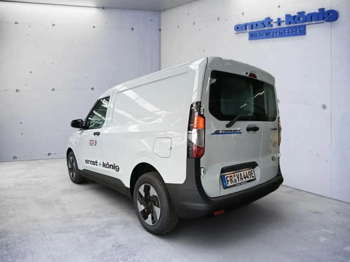 Neu Ford Transit Trend 2025