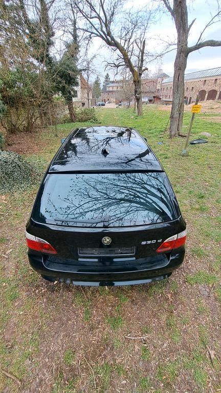 Gebraucht BMW 530 218 PS (160 kW) 2004 Schwarz Limousine