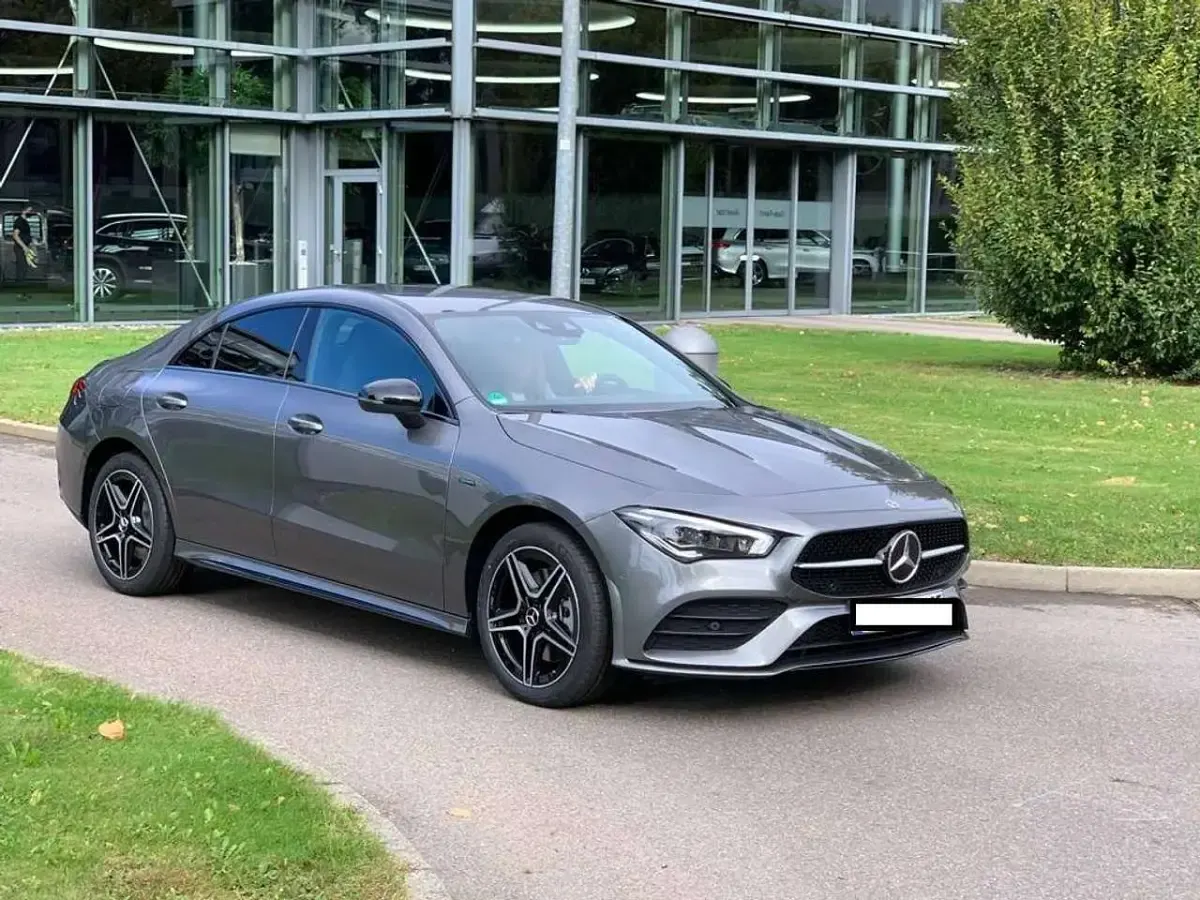 Gebraucht Mercedes CLA250e Edition 218 PS (160 kW) 2020 Grau Coupé