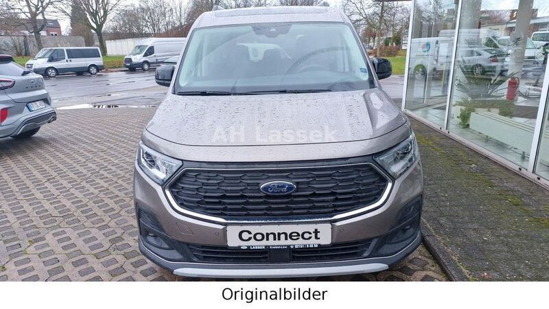 Silber Gebraucht 2024 Ford Tourneo Connect Active Van / Kleinbus | 29.500 € (Superpreis) - Bild 1/4