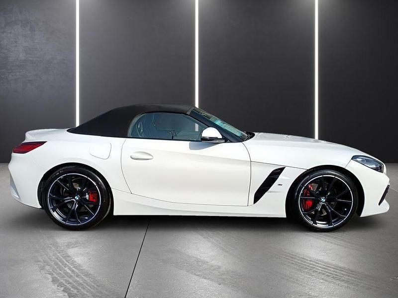 Gebraucht BMW Z4 Shadowline 197 PS (144 kW) 2025 Weiß Cabrio
